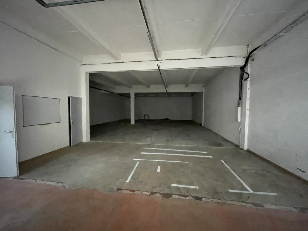 Local d'activité L Union 230m² Location local d'activité L Union Haute-Garonne OLACT2308132 3